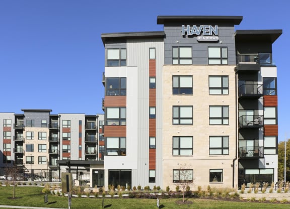Haven at Uptown apartments in Lincoln Nebraska
