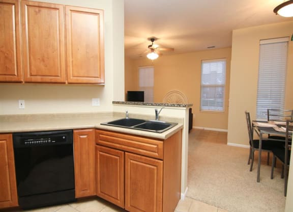 kitchen and dining area at Ridge Pointe Villas in Lincoln Nebraska
