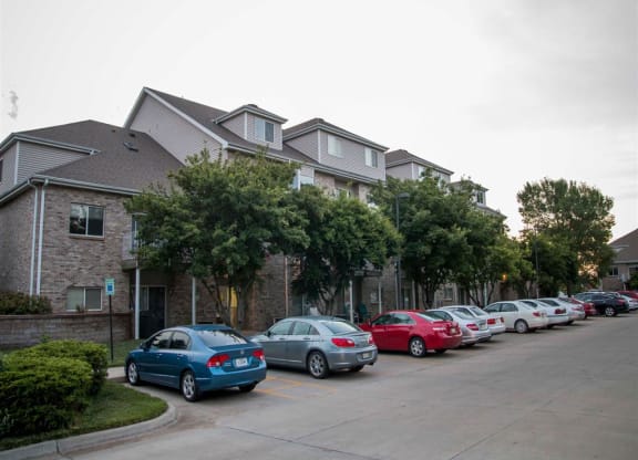Exteriors-Skyline View Apartments Outside Building View Lincoln NE