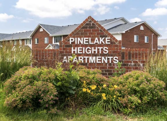 Apartments at Pine Lake Heights