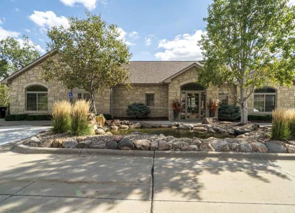 Leasing office at Stone Creek Villas townhomes in west Omaha NE 68116