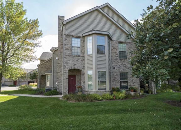 Townhome-style villa with private entrance at Stone Creek Villas townhomes in west Omaha NE 68116