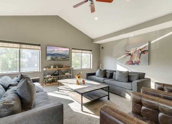 Renovated clubhouse with TV lounge  at Grand Legacy apartments and townhomes in west Omaha NE 68130
