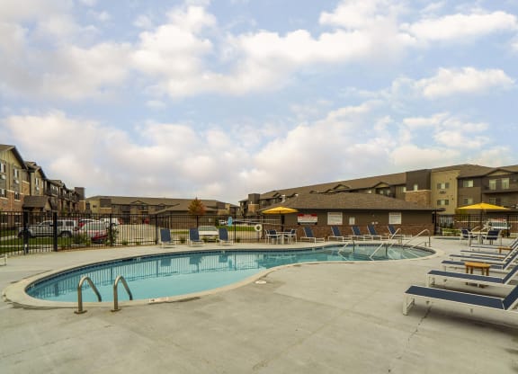 Luxury pool and hot tub view of WH Flats new luxury apartments in south Lincoln NE 68516