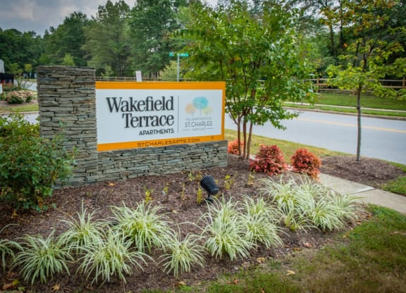 the sign for wakefield terrace at the entrance to the park