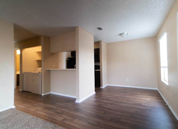 The Village Apartments Conway, AR Dining Room