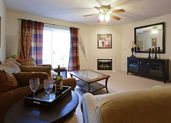 Oakbrook Court Living Room V