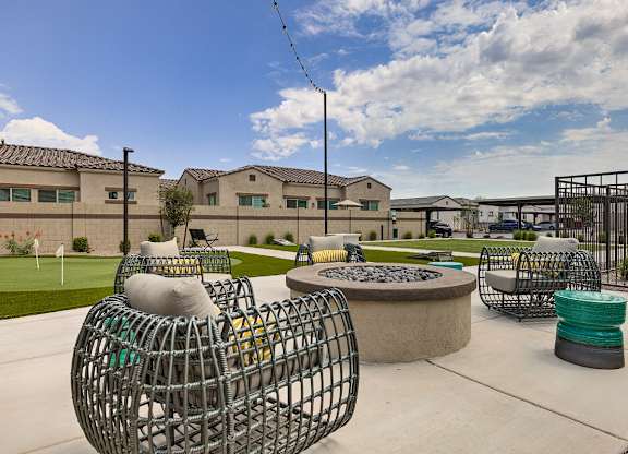 Outdoor Entertainment Area at Pillar Lago