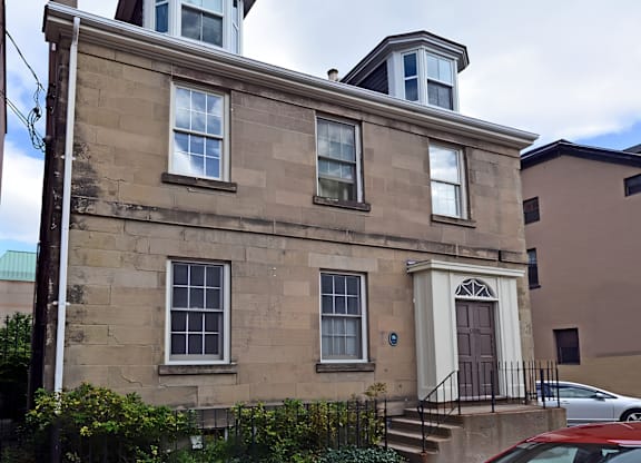 1335 Hollis Street exterior