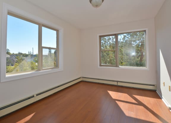 159 Radcliffe Drive bedroom