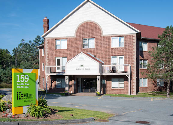 159 Radcliffe Drive exterior