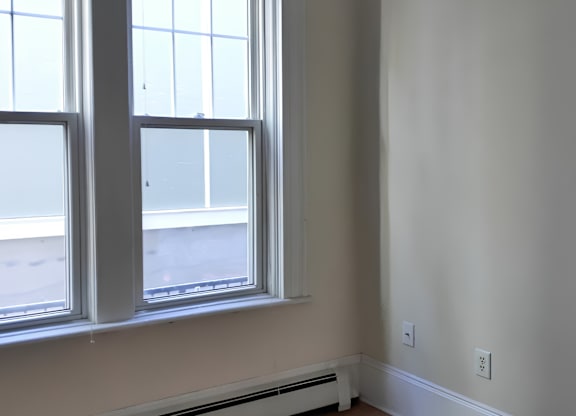6087 South Bedroom 2