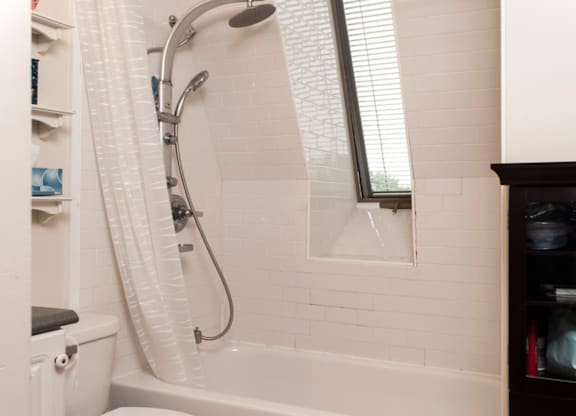 6101 South Bathroom