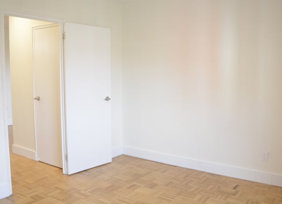 Brentwood Bedroom(