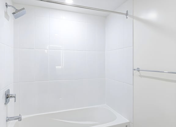 Heritage Place bath tub