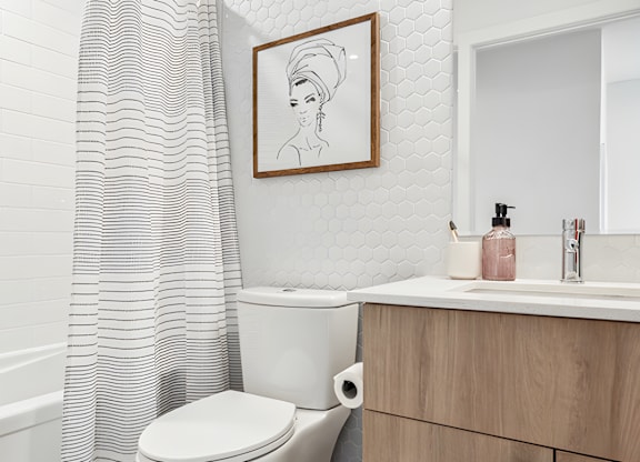Luma bathroom