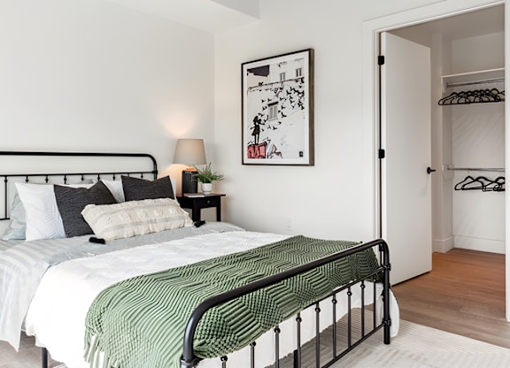 Luma bedroom