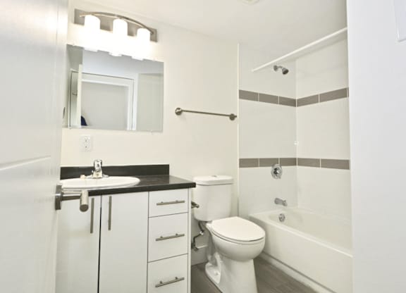 Parker Street Apartments Bathroom