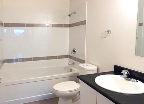 Parkridge Place Bath Room