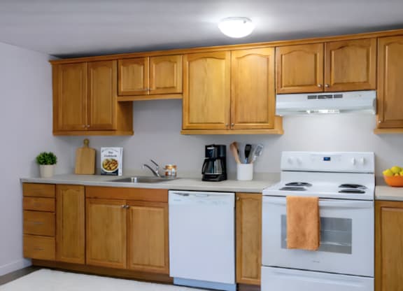 Pine Glen Apartments Kitchen