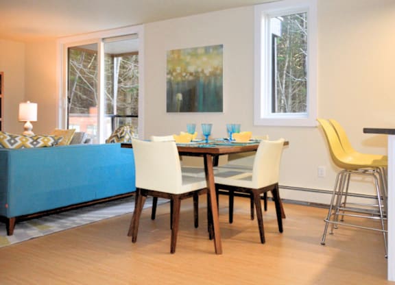 Shaunslieve Apartments Dining