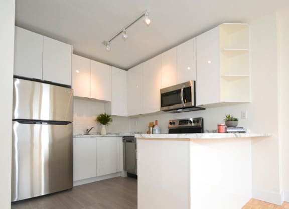 Spring Garden Terrace Kitchen