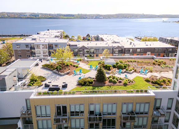 The Alexander Terrace