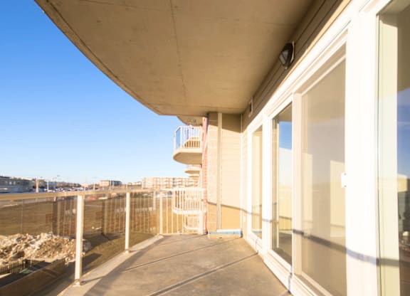 The Linden Balcony