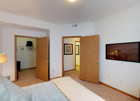 Clubhouse area tv at Brookfield Village Apartments, Grove City, OH, 43123