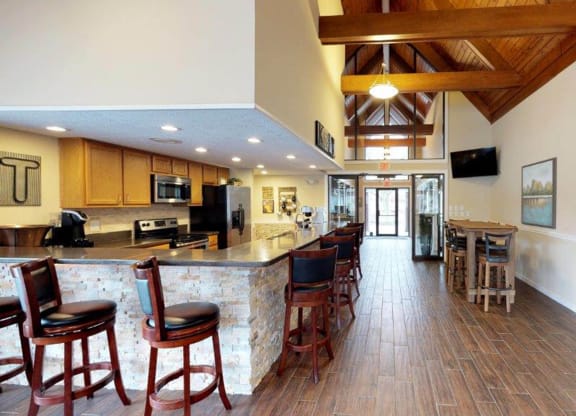 Wooden floor at Deercross Apartments, Cincinnati