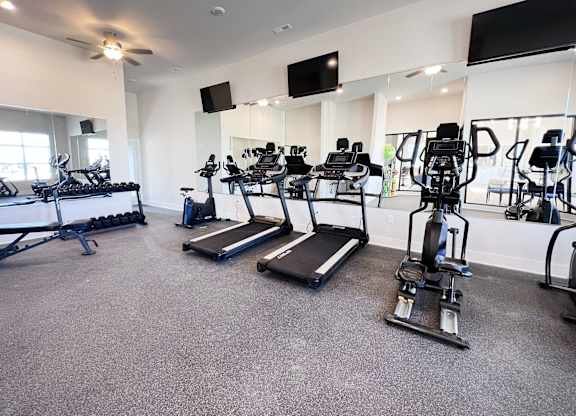 Gym with Treadmills at Hebron Station Apartments, Kentucky, 41048