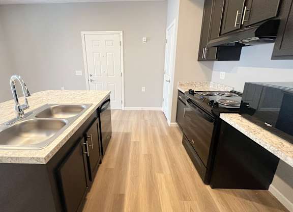 Spacious Kitchen at Hebron Station Apartments, Hebron, KY, 41048