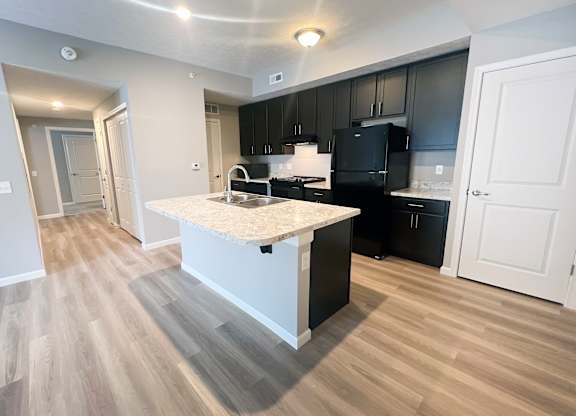 Family Kitchen at Hebron Station Apartments, Kentucky