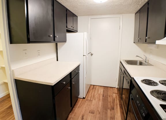 Black appliances at Miamisburg by the Mall, Miamisburg, OH, 45342