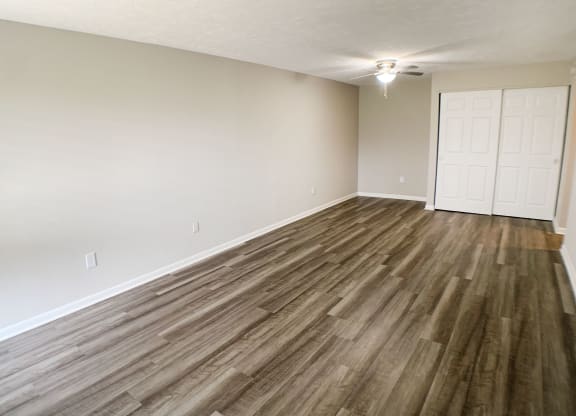 Living room area at Miamisburg by the Mall, Miamisburg, 45342