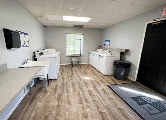 Laundry Room at Eagle Crest Apartments, Galloway, OH