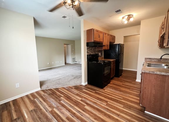 Sharondale Woods Reno 2 Bed Deluxe at Sharondale Woods Apartments, Cincinnati, OH