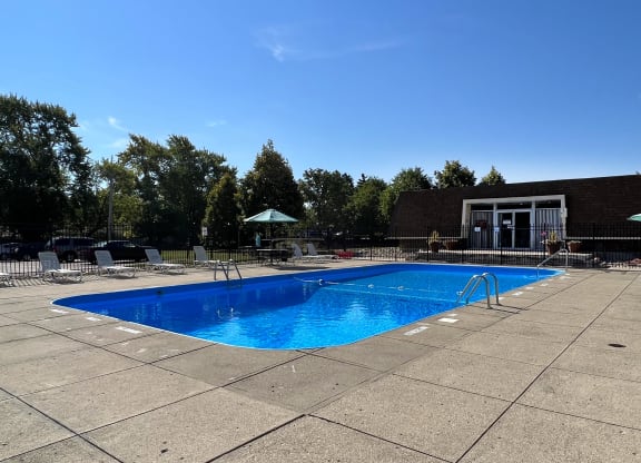 Poolside Sundeck at The Wynds, Kettering, OH