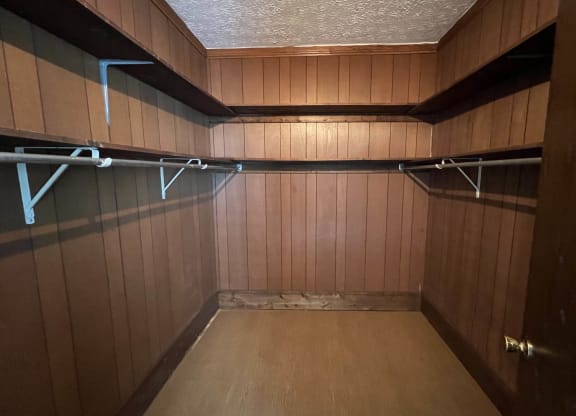 Spacious Closet  at Crestbrook Apartments & Townhomes, Crescent Spring, KY