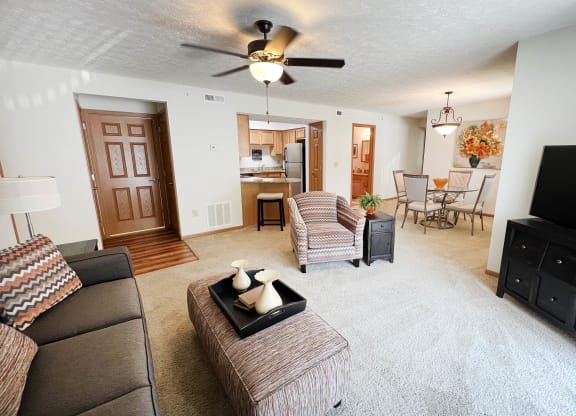 Bedroom With Ceiling Fan at The Overlook at Ft. Thomas, Ft. Thomas, 41075