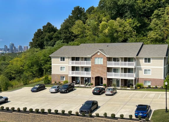 Exterior View at The Overlook at Ft. Thomas, Kentucky