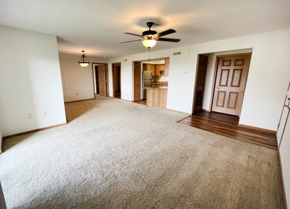 Trendy Master Carpeted at The Overlook at Ft. Thomas, Kentucky