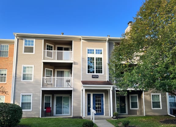 Apartment Backside at Steeplechase Apartments, Loveland, 45140