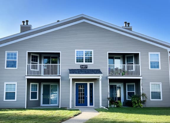 Backside Exterior View at Steeplechase Apartments, Loveland, OH