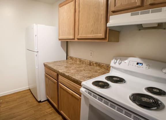 Electric Appliances at Crown Crossing Apartments, Ohio, 45102