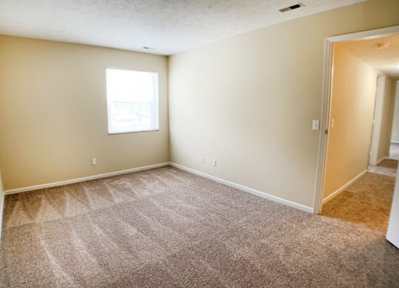 Energy Efficient Windows at Crown Crossing Apartments, Amelia, 45102