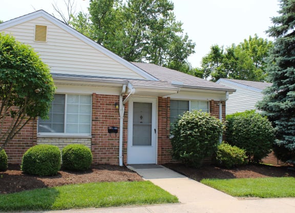 Quail Meadow Ranch entry at Quail Meadow Apartments, Ohio, 45240