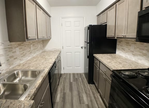 Sink With Faucet at Steeplechase Apartments, Loveland, 45140