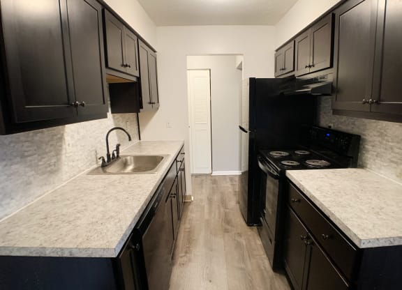 Renovated Kitchen at Crown Pointe Apartments, Covington, Kentucky