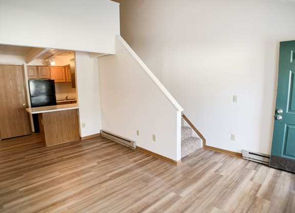 Kitchen With Loft at Wyndemere Apartments, Franklin, 45005